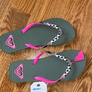 Roxy flip flop